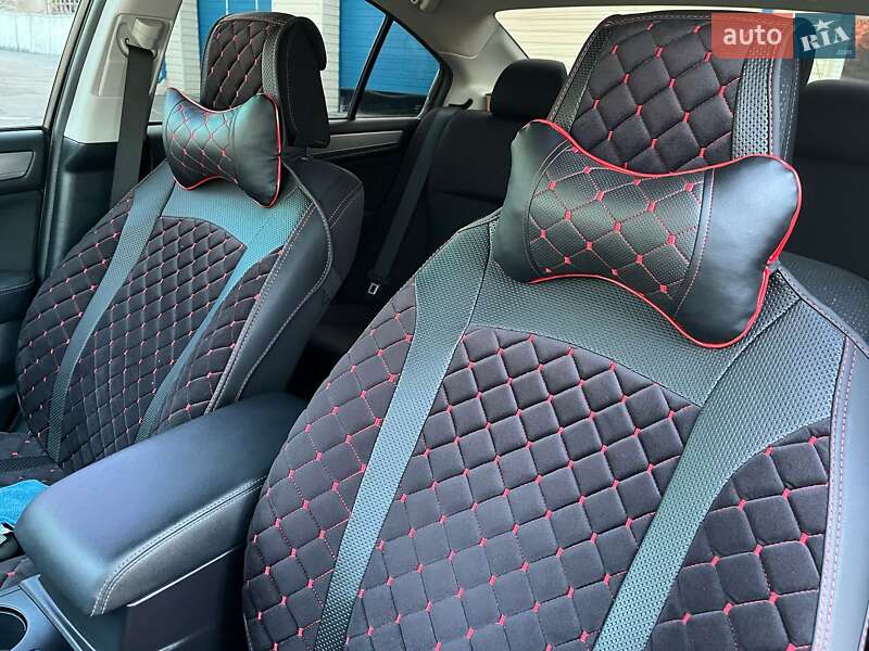 Седан Subaru Legacy 2015 в Харкові