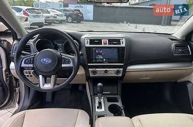 Седан Subaru Legacy 2014 в 