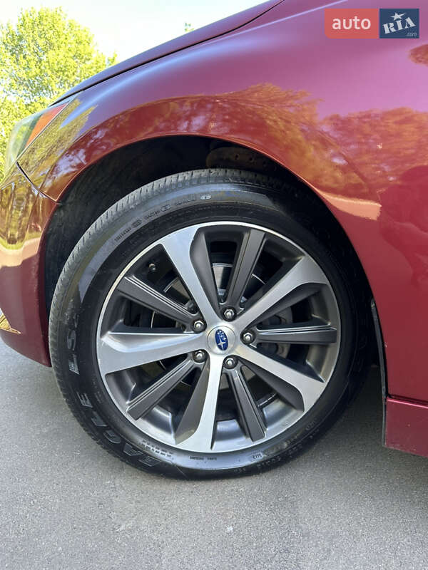 Седан Subaru Legacy 2015 в Сумах