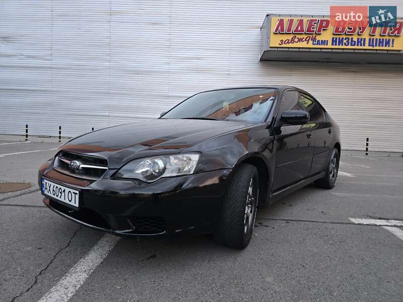 Седан Subaru Legacy 2003 в 