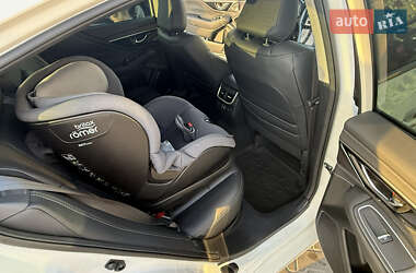 Седан Subaru Legacy 2023 в 