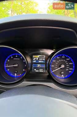Седан Subaru Legacy 2014 в 