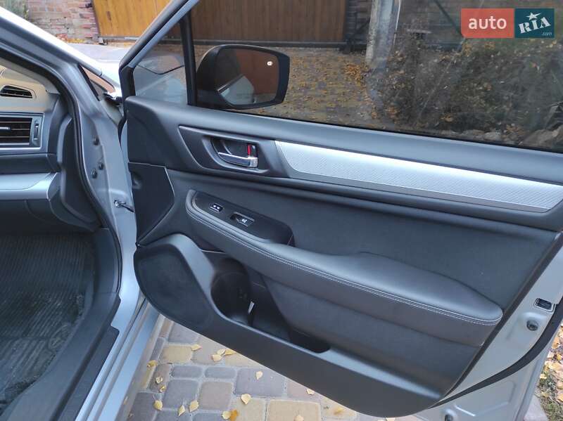 Седан Subaru Legacy 2016 в Ромнах фото 17 Седан Subaru Legacy 2016 в Ромнах
