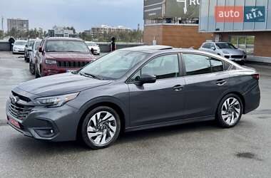 Седан Subaru Legacy 2023 в 
