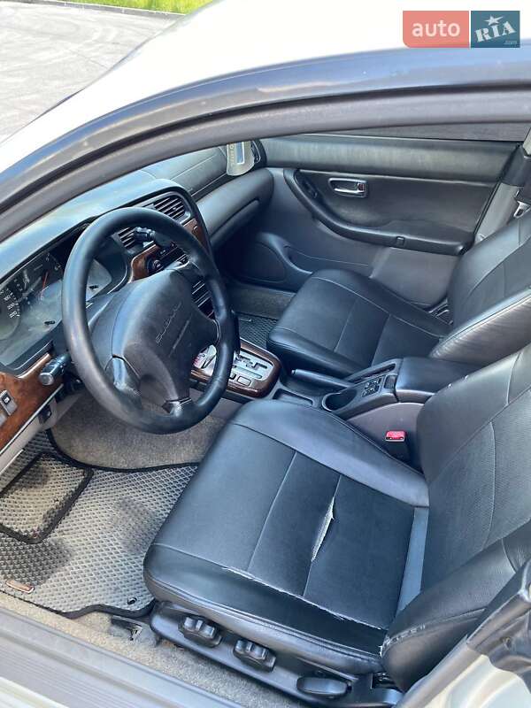 Седан Subaru Legacy 2000 в Днепре