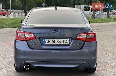 Седан Subaru Legacy 2016 в 