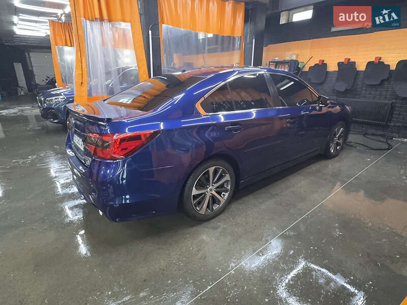 Седан Subaru Legacy 2015 в Дніпрі