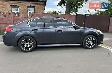 Седан Subaru Legacy 2010 в 