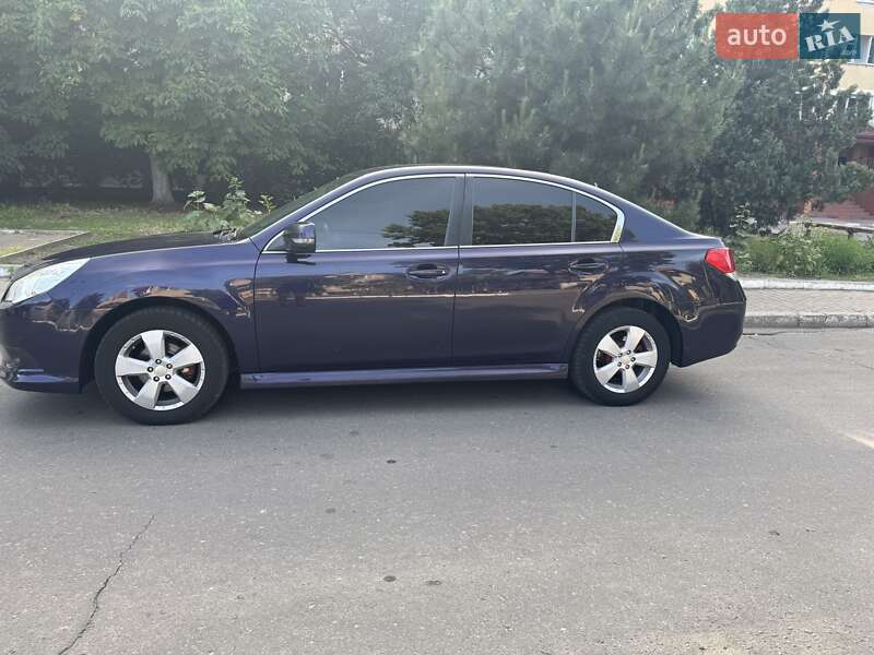Седан Subaru Legacy 2010 в Одессе