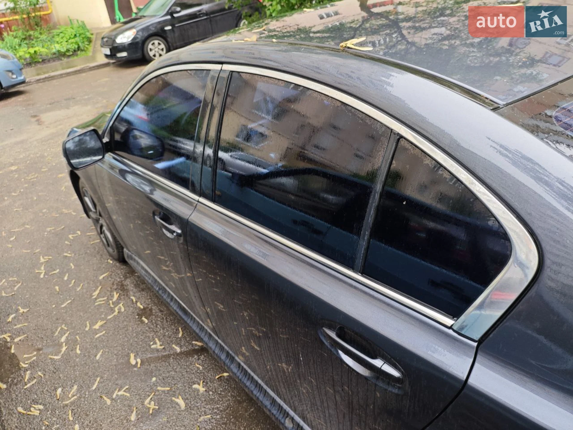 2011 Subaru Legacy - мініатюра 8