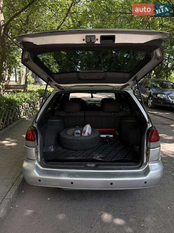 Універсал Subaru Legacy 1998 в Дніпрі