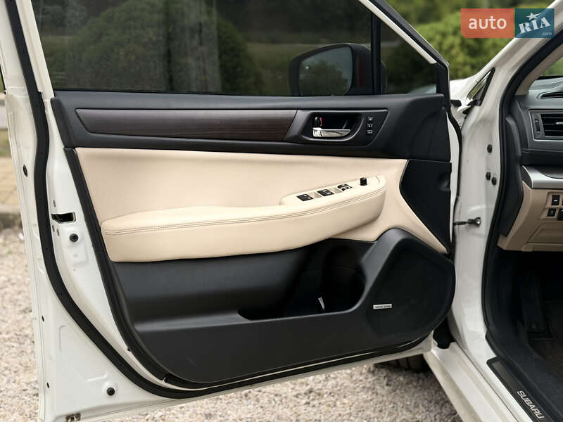 Седан Subaru Legacy 2018 в Дніпрі