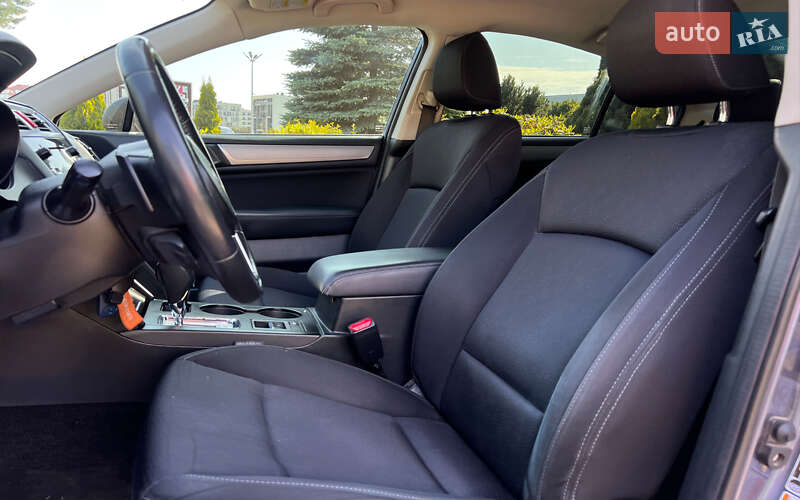 Седан Subaru Legacy 2014 в Львові