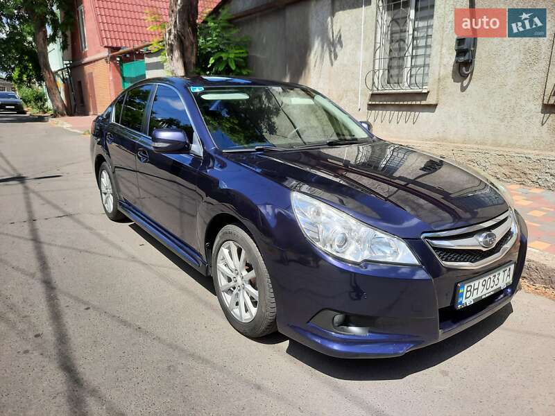 Седан Subaru Legacy 2010 в Одессе