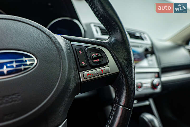 Седан Subaru Legacy 2015 в Києві