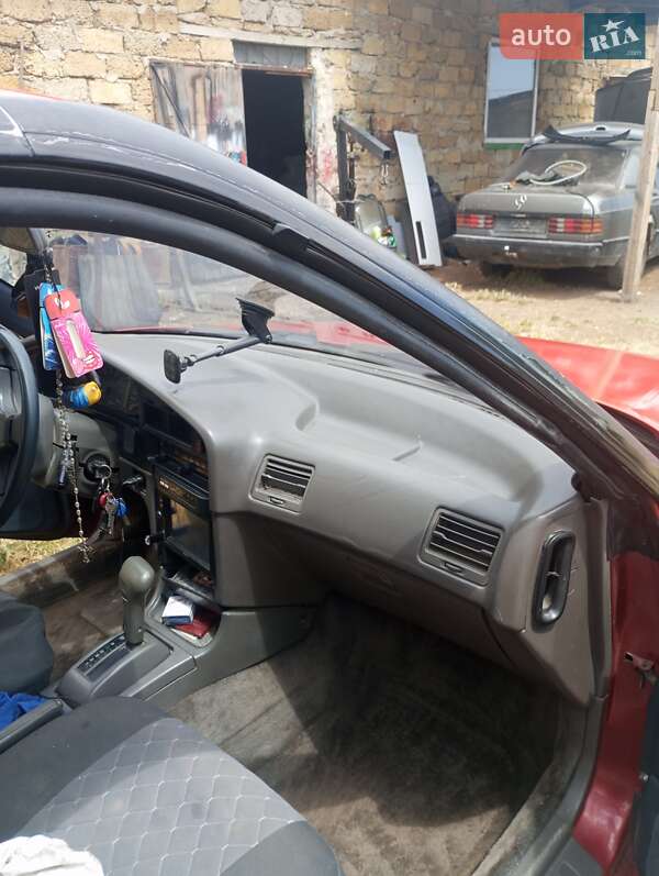 Універсал Subaru Legacy 1990 в Одесі