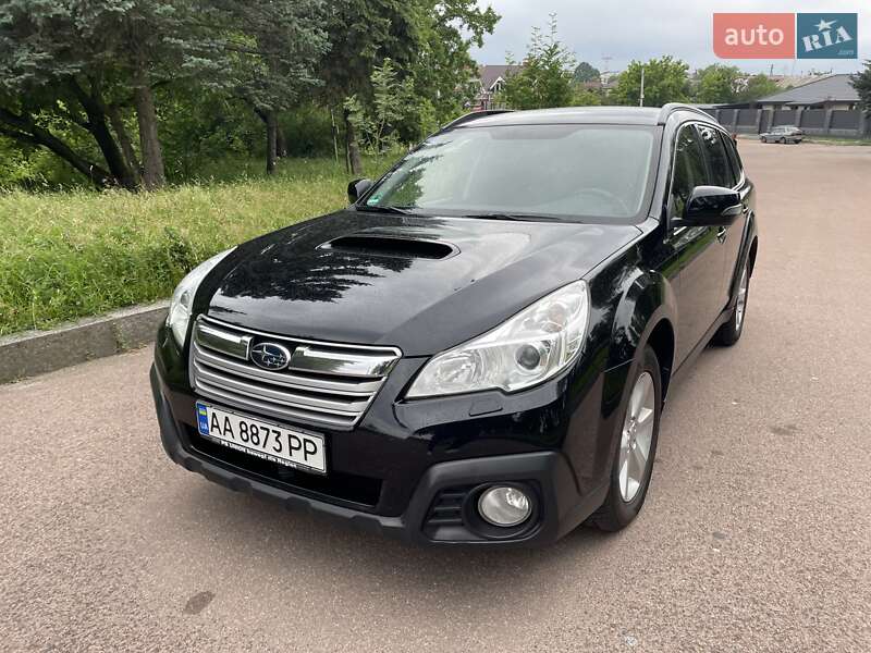 Универсал Subaru Legacy 2014 в 
