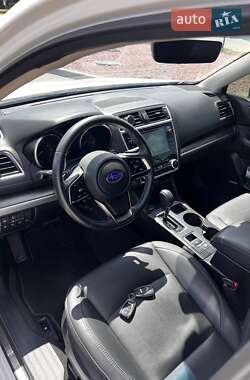 Седан Subaru Legacy 2018 в 