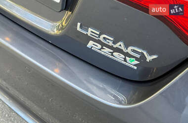 Седан Subaru Legacy 2016 в 