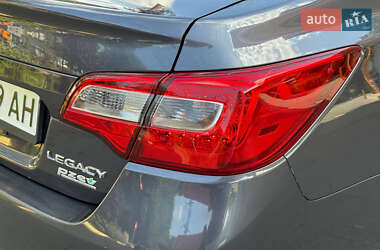 Седан Subaru Legacy 2016 в 