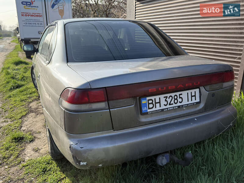 Седан Subaru Legacy 1996 в Одессе