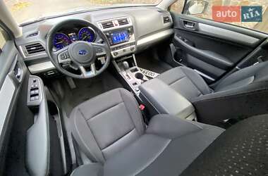 Седан Subaru Legacy 2016 в 