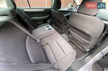 Седан Subaru Legacy 2016 в 