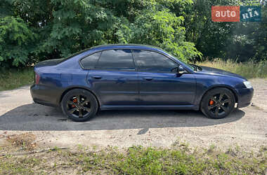 Седан Subaru Legacy 2005 в 