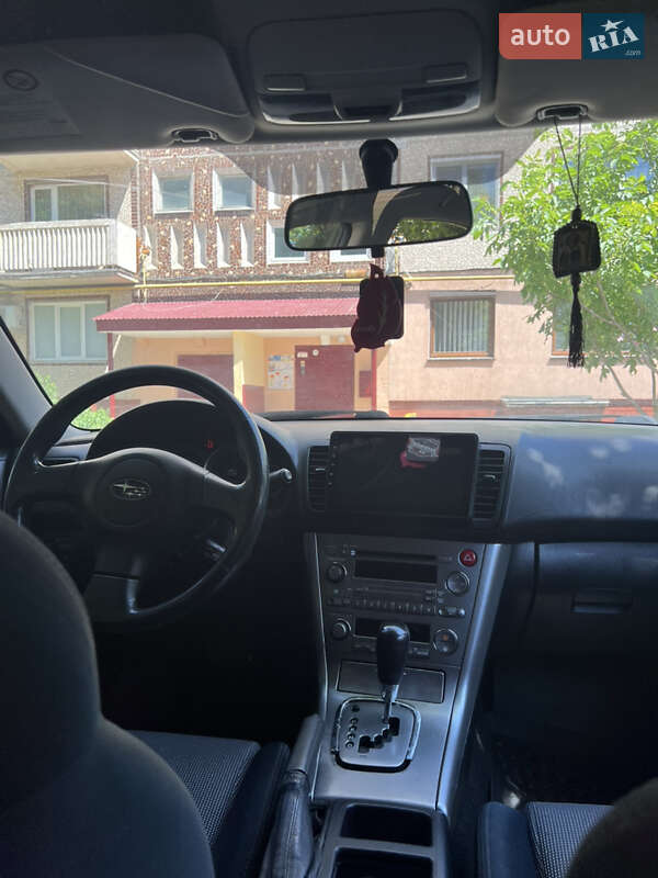 Седан Subaru Legacy 2004 в Тернополе