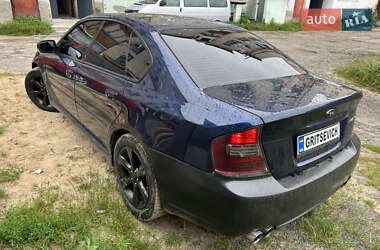 Седан Subaru Legacy 2005 в 