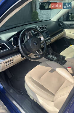 Седан Subaru Legacy 2015 в  фото 18 Седан Subaru Legacy 2015 в