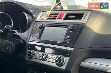 Седан Subaru Legacy 2014 в 