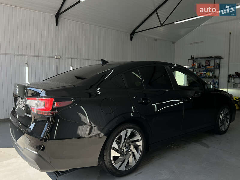 Седан Subaru Legacy 2023 в Львове