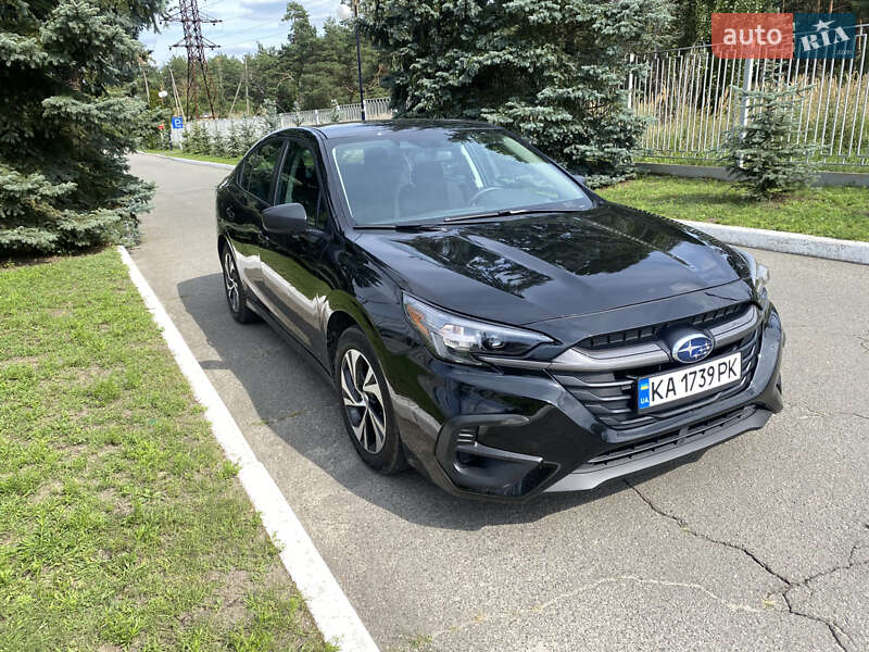 Subaru Legacy 2024