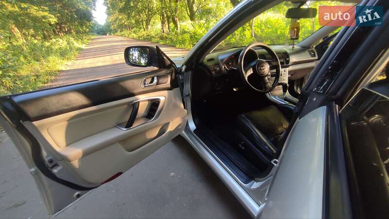 Седан Subaru Legacy 2005 в Тернополі