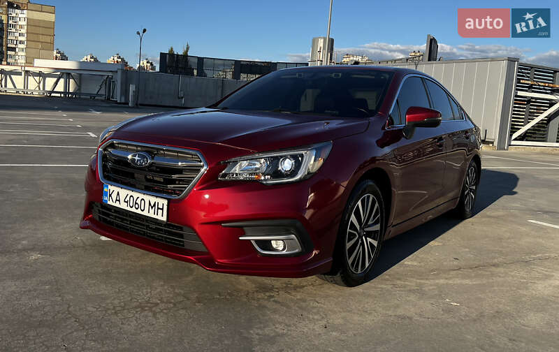Седан Subaru Legacy 2017 в Києві