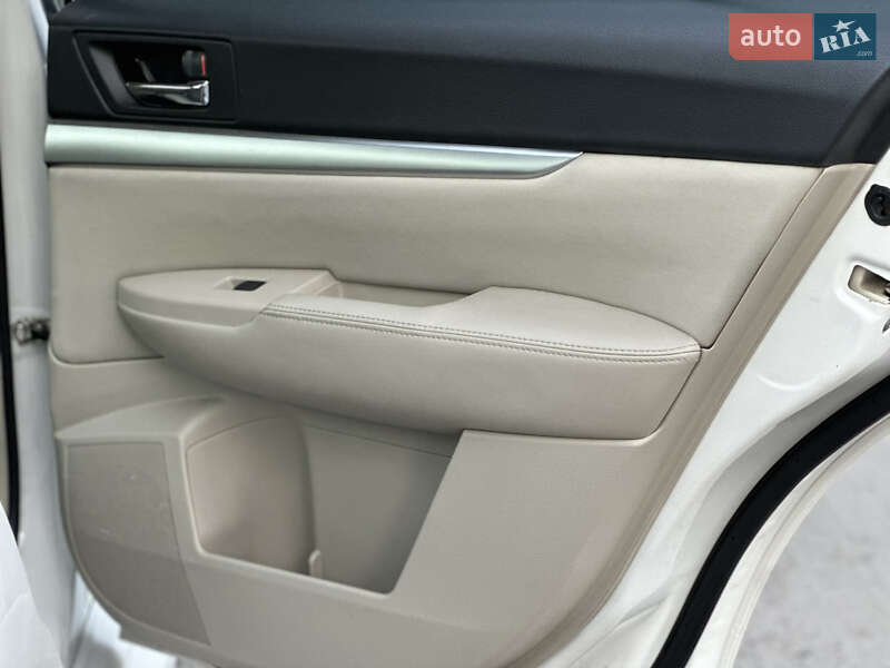 Седан Subaru Legacy 2010 в Киеве фото 48 Седан Subaru Legacy 2010 в Киеве