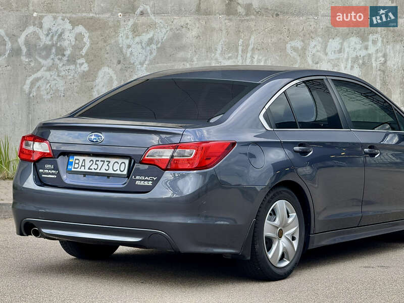 Седан Subaru Legacy 2014 в Киеве