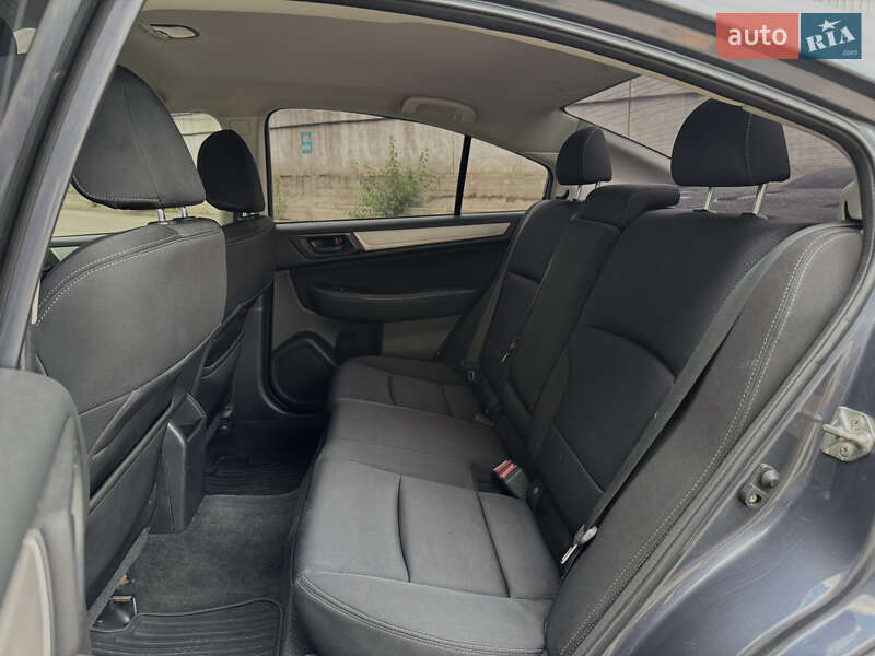 Седан Subaru Legacy 2014 в Киеве