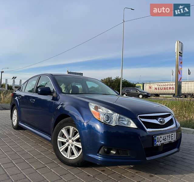 Седан Subaru Legacy 2011 в Луцке фото 2 Седан Subaru Legacy 2011 в Луцке