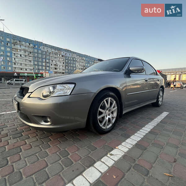 Седан Subaru Legacy 2006 в Днепре