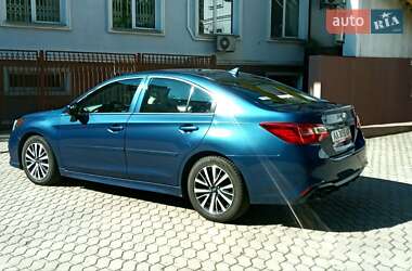 Седан Subaru Legacy 2018 в 