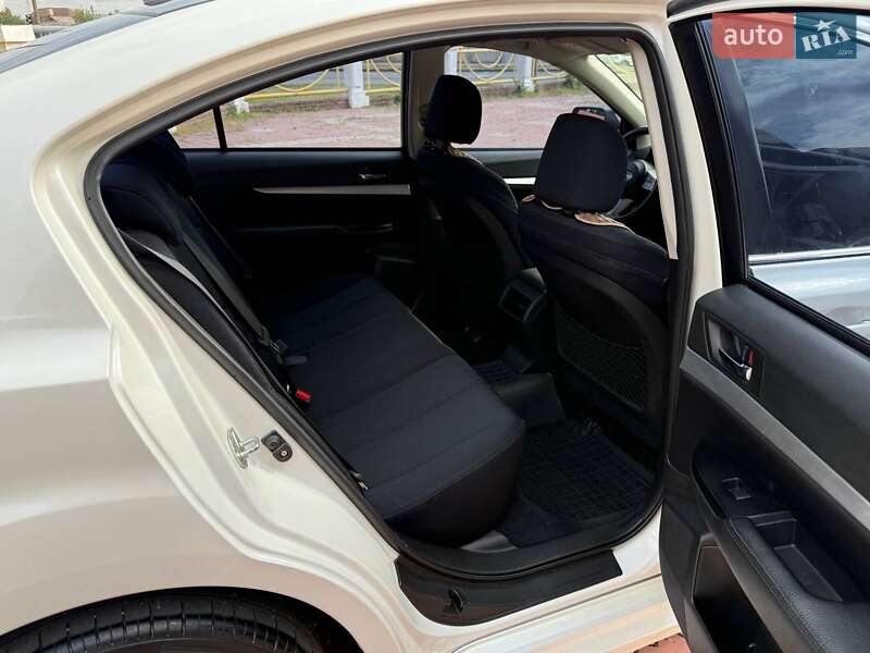 Седан Subaru Legacy 2009 в Харькове