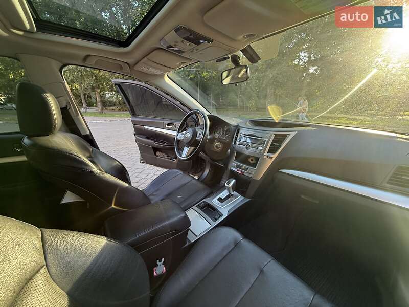 Седан Subaru Legacy 2011 в Запорожье