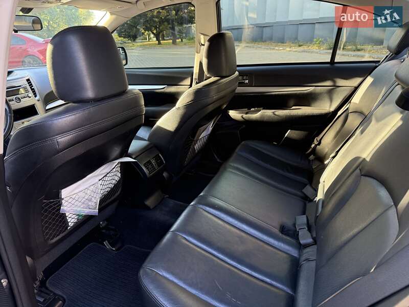 Седан Subaru Legacy 2011 в Запорожье