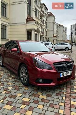 Седан Subaru Legacy 2013 в 
