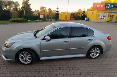 Седан Subaru Legacy 2014 в 