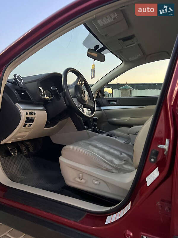 Универсал Subaru Legacy 2011 в Бережанах