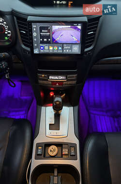 Седан Subaru Legacy 2014 в 