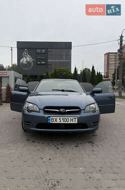 Седан Subaru Legacy 2004 в 